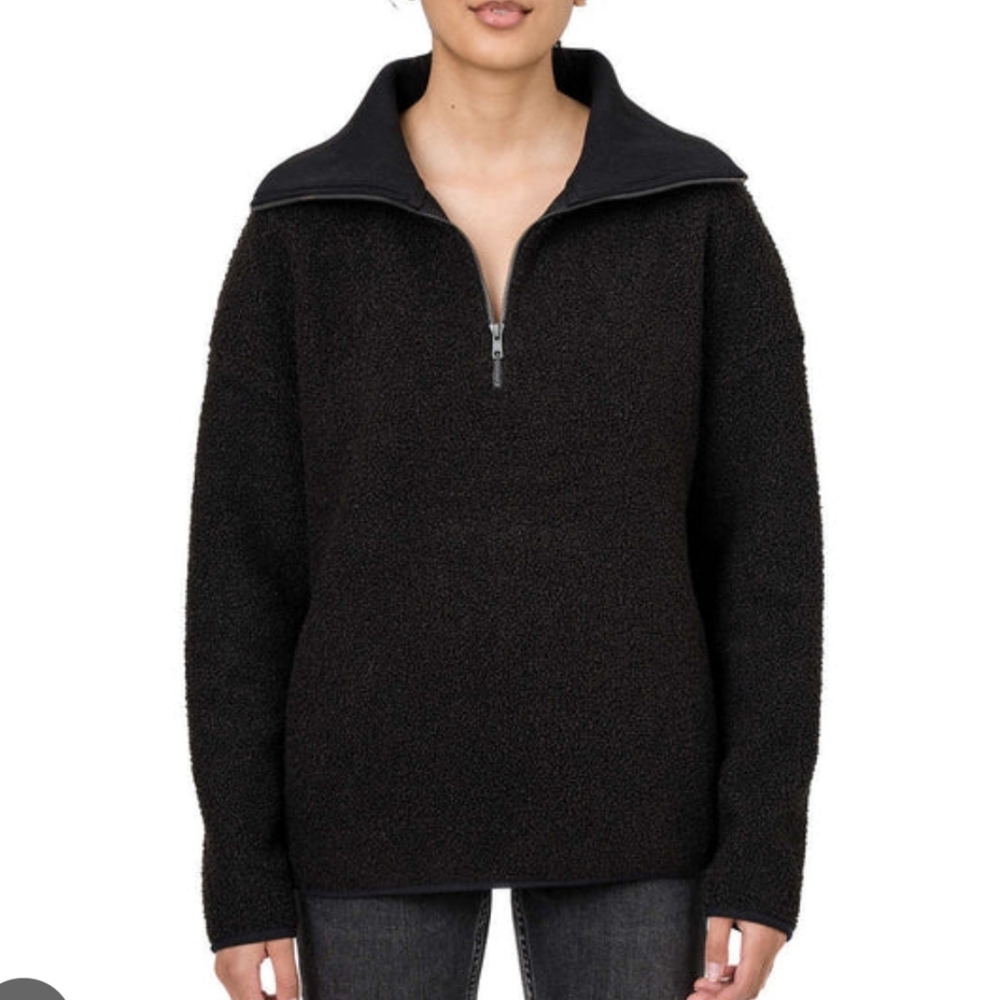 ELLE BLACK TEDDY JACKET SIZE MEDIUM